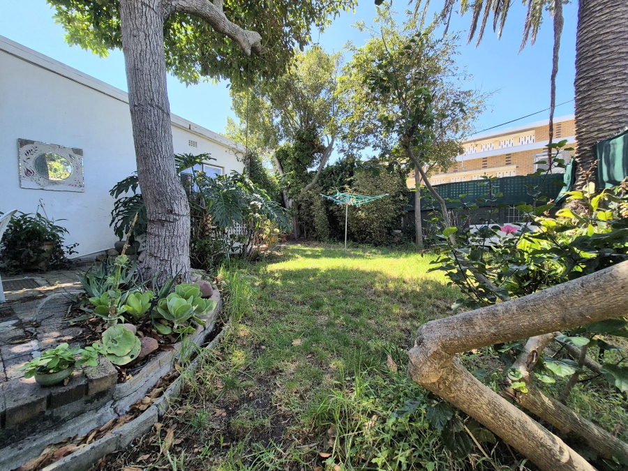 3 Bedroom Property for Sale in Wynberg Upper Western Cape